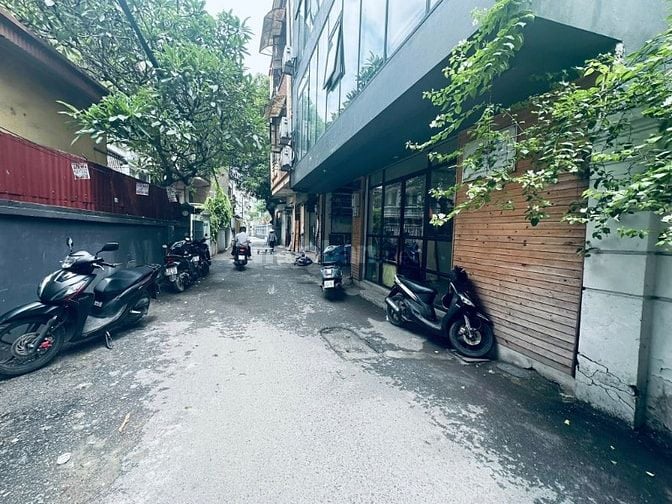 Bán Mảnh Đất Khu Quan Nhân Mặt Bằng 120m, Mặt Tiền 8.5m, 2.5 Tầng 