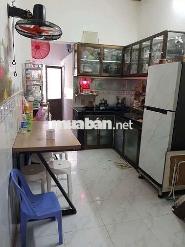 NHÀ 1 TRỆT 1 LẦU SỔ RIÊNG 32M2 HẺM 1734 LÊ VĂN LƯONG KẾ CẦU GẠCH TÔM
