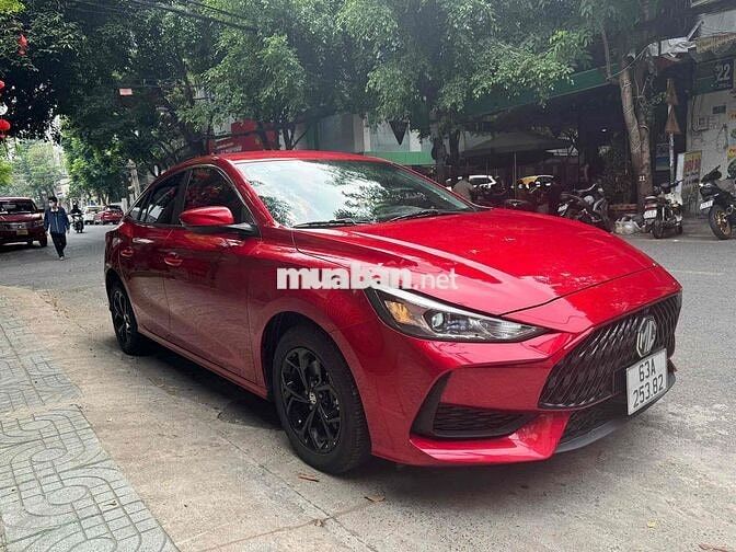 MG MG5 2022 - 10223 km