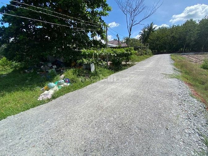 Full thổ cư gần KCN, sổ sẵn. 10m mặt tiền. 230tr