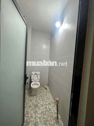 Cho Thuê Kho
Góc 200m2 KDC Đông Phú HG
Cách Trung Tâm Cần Thơ 7Km