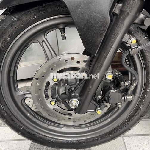 AB 4val 125cc/2024 ĐEN ĐB, 6k km, bstp chính chủ
