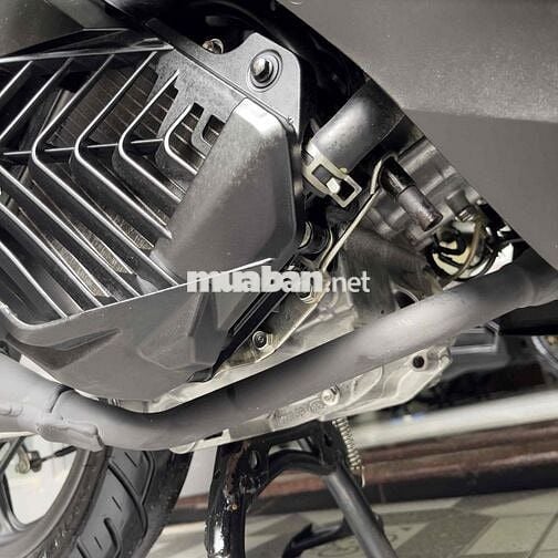 AB 4val 125cc/2024 ĐEN ĐB, 6k km, bstp chính chủ