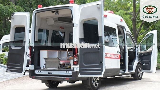 Ford Transit 2025 Cứu Thương