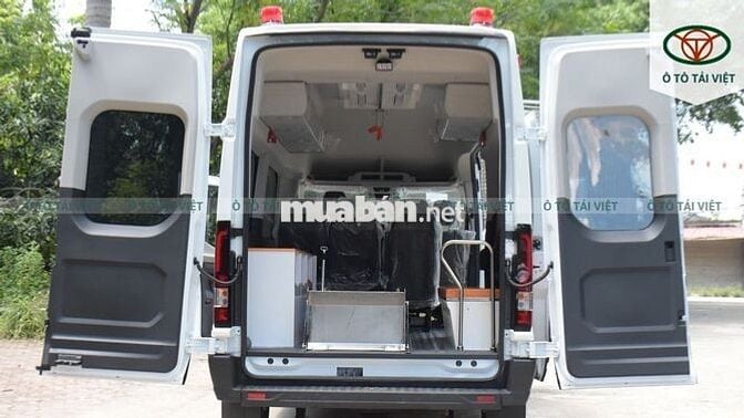 Ford Transit 2025 Cứu Thương
