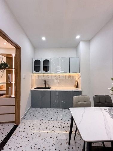 🏠 BÁN NHÀ KHU VIP PHÚ NHUẬN – NHÀ ĐẸP 4 TẦNG – SÂN ĐỂ XE RỘNG