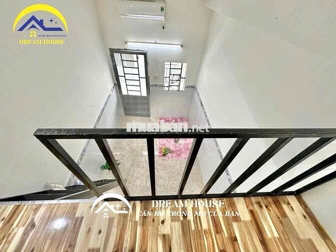 DUPLEX GÁC CAO BAN CÔNG MÁY LẠNH - MỚI XÂY RỘNG RÃI MẶT TIỀN THẠCH LAM