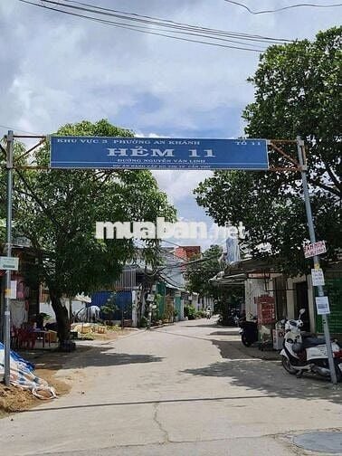 NHÀ TRỤC CHÍNH THUẬN TIỆN KINH DOANH