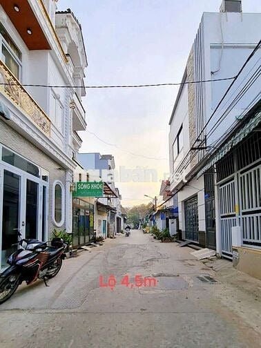 NHÀ TRỤC CHÍNH THUẬN TIỆN KINH DOANH