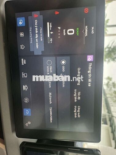 Bán VF3 2025 mua pin lên nhiều đồ