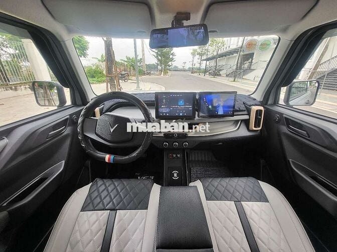 Bán VF3 2025 mua pin lên nhiều đồ