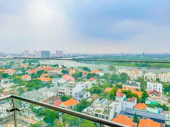 Bán Căn hộ tại Q2 Thảo Điền gồm 3 phòng ngủ view sông 112m2