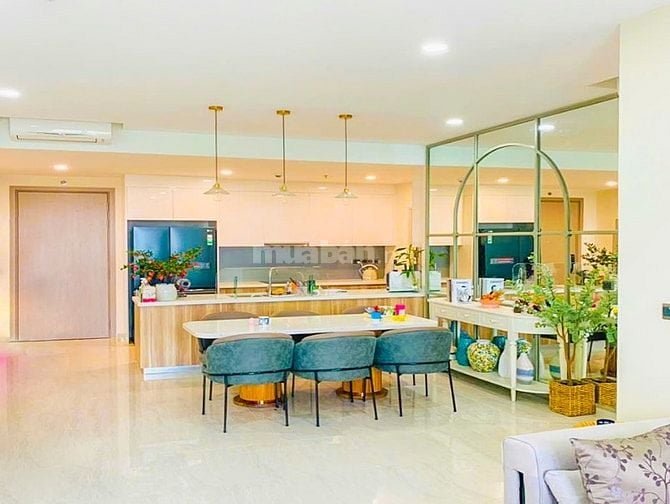 Bán Căn hộ tại Q2 Thảo Điền gồm 3 phòng ngủ view sông 112m2