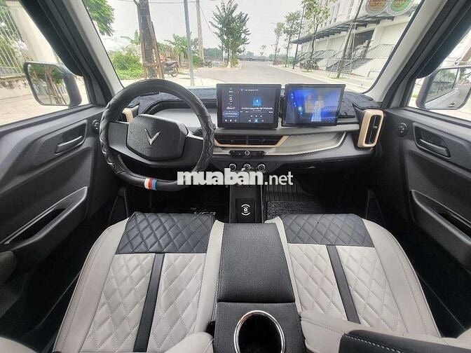 Bán VF3 2025 mua pin lên nhiều đồ