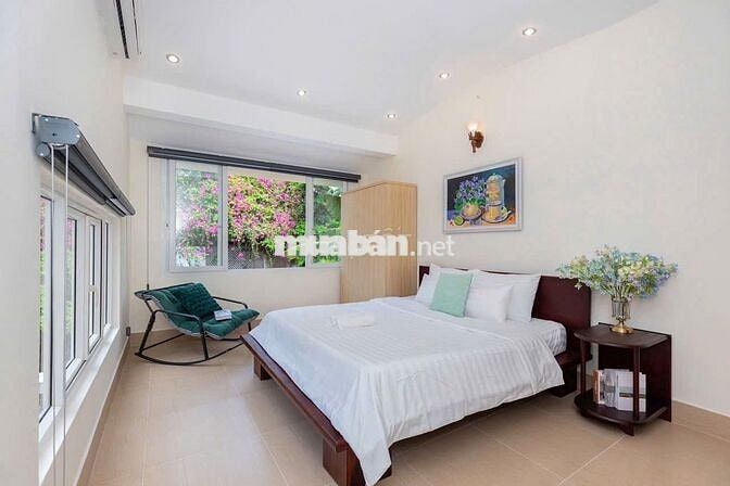 Cho Thuê Nhà Villa Mới Xây Cách Biển 800m 6PN : 25tr Còn Giảm