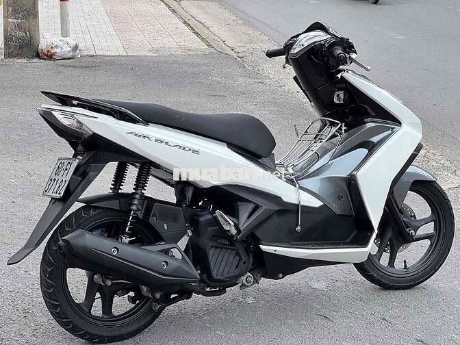 Cần ra đi em Airblade 125 như hình 9 chủ