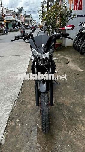 Suzuki Raider fi 2018 đen đỏ ( hỗ trợ góp )