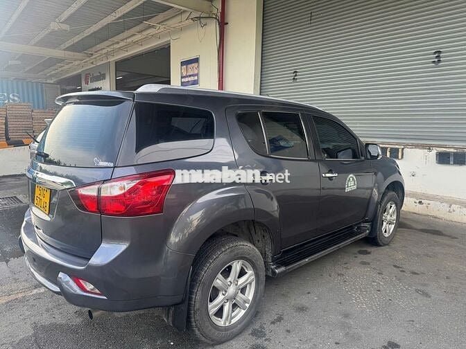 Bán Isuzu Mu X 2017 2.5 MT
