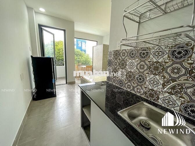 CHO THUÊ CĂN HỘ ĐẸP TẠI QUẬN 7 – BAN CÔNG THOÁNG MÁT, FULL NỘI THẤT