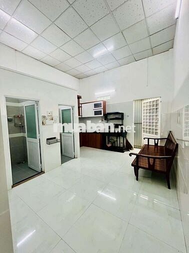 CHO THUÊ NHÀ FULL NỘI THẤT. KDC HƯNG PHÚ 6TR. LỘ 16M.2PN.2WC