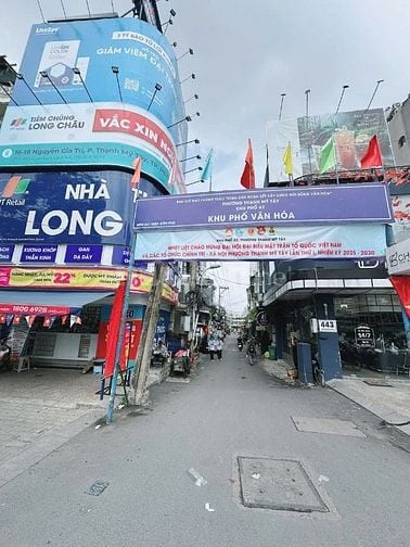 Bán nhà đẹp lung linh ngay Hàng Xanh, Bình Thạnh, sổ hồng riêng