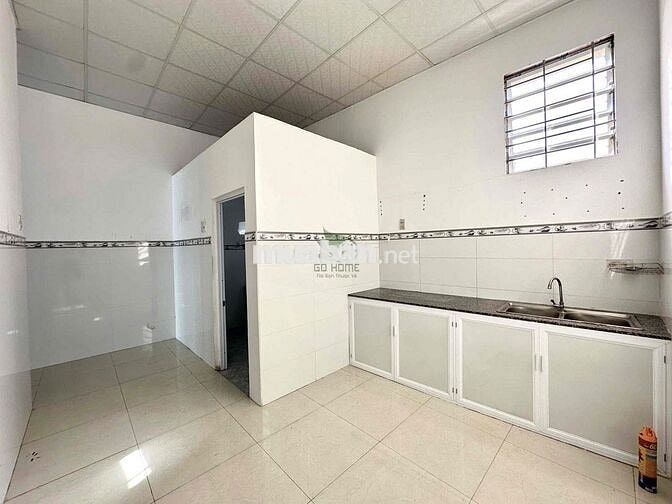 CHO THUÊ NHÀ KINH DOANH ĐƯỜNG NGUYỄN TẤT THÀNH GIÁ 10 TRIỆU