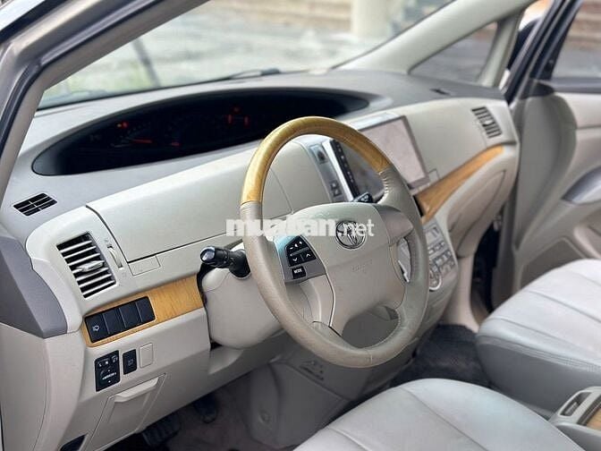 CẦN BÁN NHANH TOYOTA PREVIA 2008