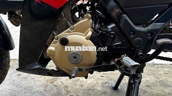 Suzuki Raider fi 2018 đen đỏ ( hỗ trợ góp )