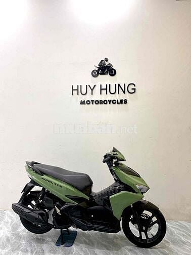 xe ab xanh bơ
