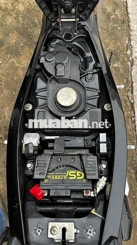 Suzuki Raider fi 2018 đen đỏ ( hỗ trợ góp )
