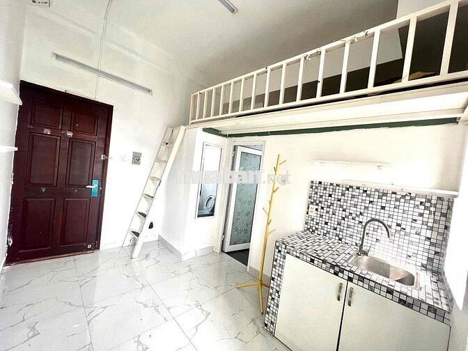 CHDV DUPLEX HSSV FULL NỘI THẤT CỬA SỔ, BAN CÔNG NGAY CÔNG VIÊN LÀNG H