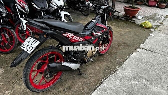Suzuki Raider fi 2018 đen đỏ ( hỗ trợ góp )
