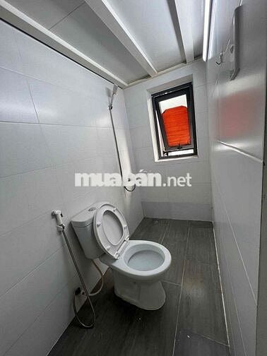 CHDV DUPLEX HSSV FULL NỘI THẤT CỬA SỔ, BAN CÔNG NGAY CÔNG VIÊN LÀNG H