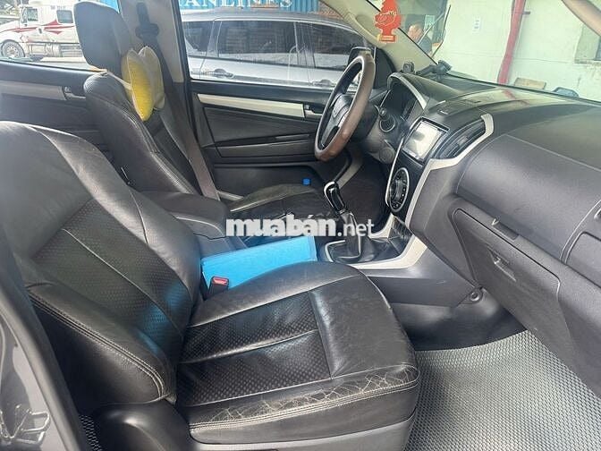 Bán Isuzu Mu X 2017 2.5 MT