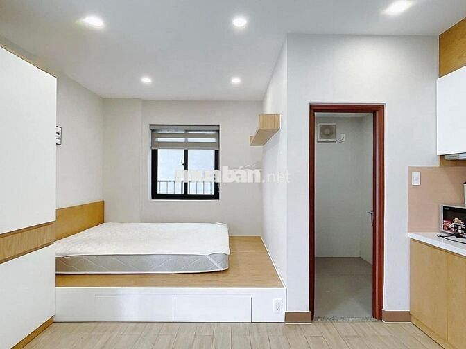 CHO THUÊ CĂN HỘ ĐẸP TẠI QUẬN 7 – BAN CÔNG THOÁNG MÁT, FULL NỘI THẤT