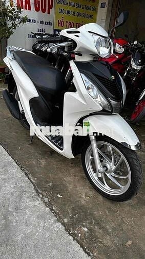 Honda Vision 2021 trắng đen ( hỗ trợ góp )