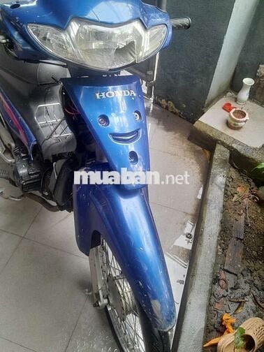 Bán xe smash..giầy tờ đầy đủ..máy im..giá 2tr800k
