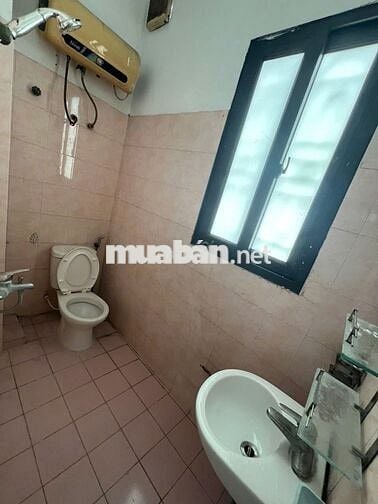 Cho thuê nhà ngõ 15 Hàng Cót, 20m2 x 4 tầng, full đồ giá 9,5 triệu