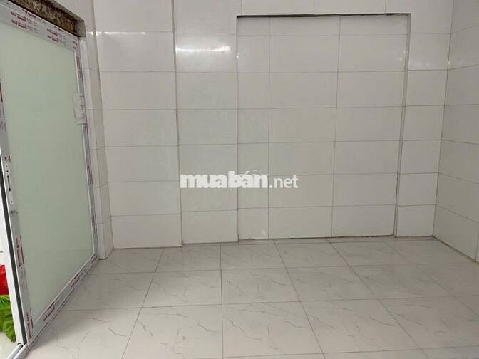 Cho thuê phòng trọ ngõ 220 phố bạch mai , phường bạch mai