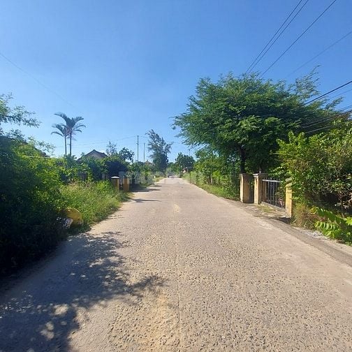 Đất Đà Nẵng, gần Hội An, 5p' ra đến Biển, sạch, đẹp, lớn, giá quá rẻ. 