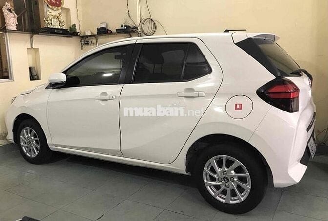 Toyota Wigo 2024 G 1.2 AT - 2700 km - NGAY CHỦ XE