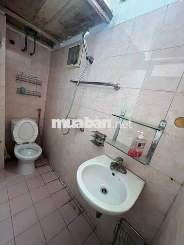 Cho thuê nhà ngõ 15 Hàng Cót, 20m2 x 4 tầng, full đồ giá 9,5 triệu