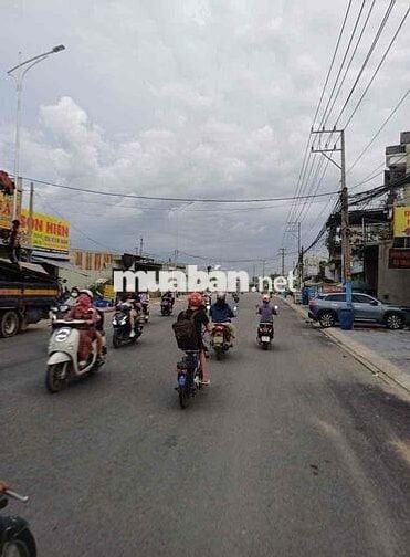 Cần bán gấp lô đất cách mặt tiền Nguyễn Thị Tươi  5m l/h ***