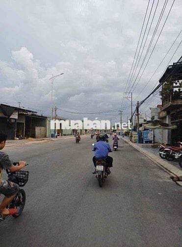 Cần bán gấp lô đất cách mặt tiền Nguyễn Thị Tươi  5m l/h ***