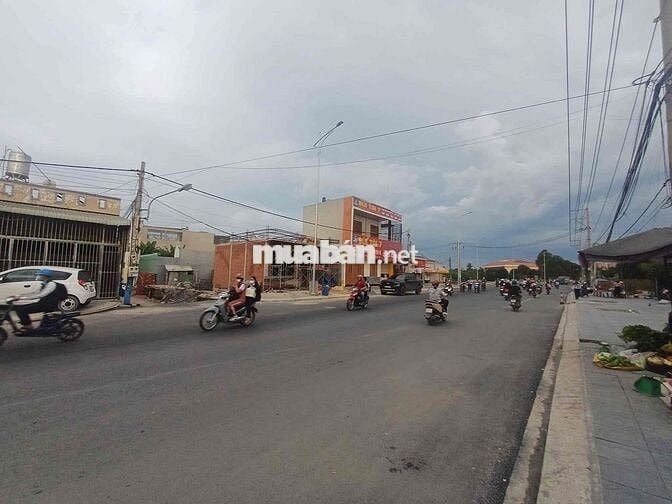 Cần bán gấp lô đất cách mặt tiền Nguyễn Thị Tươi  5m l/h ***