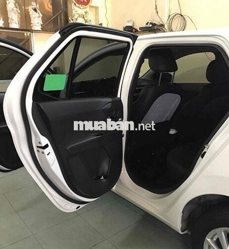 Toyota Wigo 2024 G 1.2 AT - 2700 km - NGAY CHỦ XE