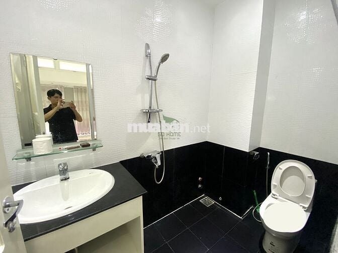 CHO THUÊ BIỆT THỰ TTTP 6 PHÒNG GIÁ 22 TRIỆU/THÁNG KHU VỰC VẠN THẮNG