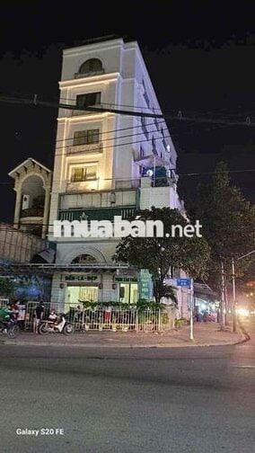 CẦN BÁN TÒA NHÀ NGAY TRUNG TÂM DĨ AN NGỘP BANK GIẢM MẠNH 6 Tỷ