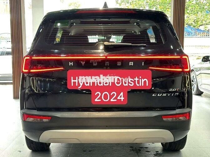 Hyundai Custin 2024 2.0T Premium Đen- 53,000 km