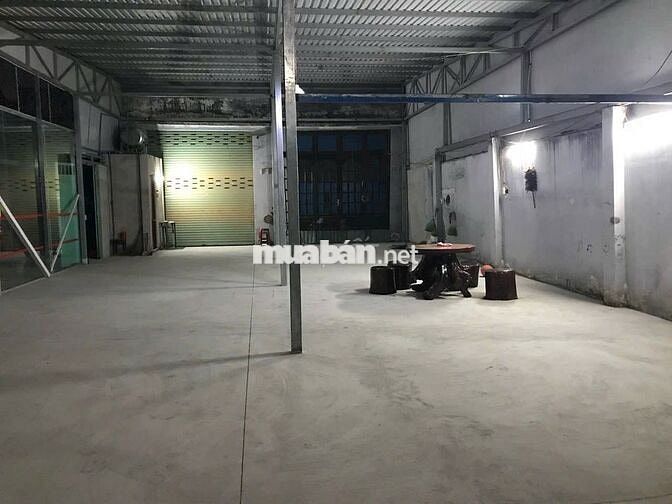Nhà xưởng cho thuê 180m2 Thạnh Lộc 47, P. An Phú Đông, HCM